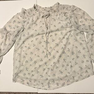 Chic Floral Women's Blouse - White and Blue